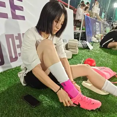 胡成其